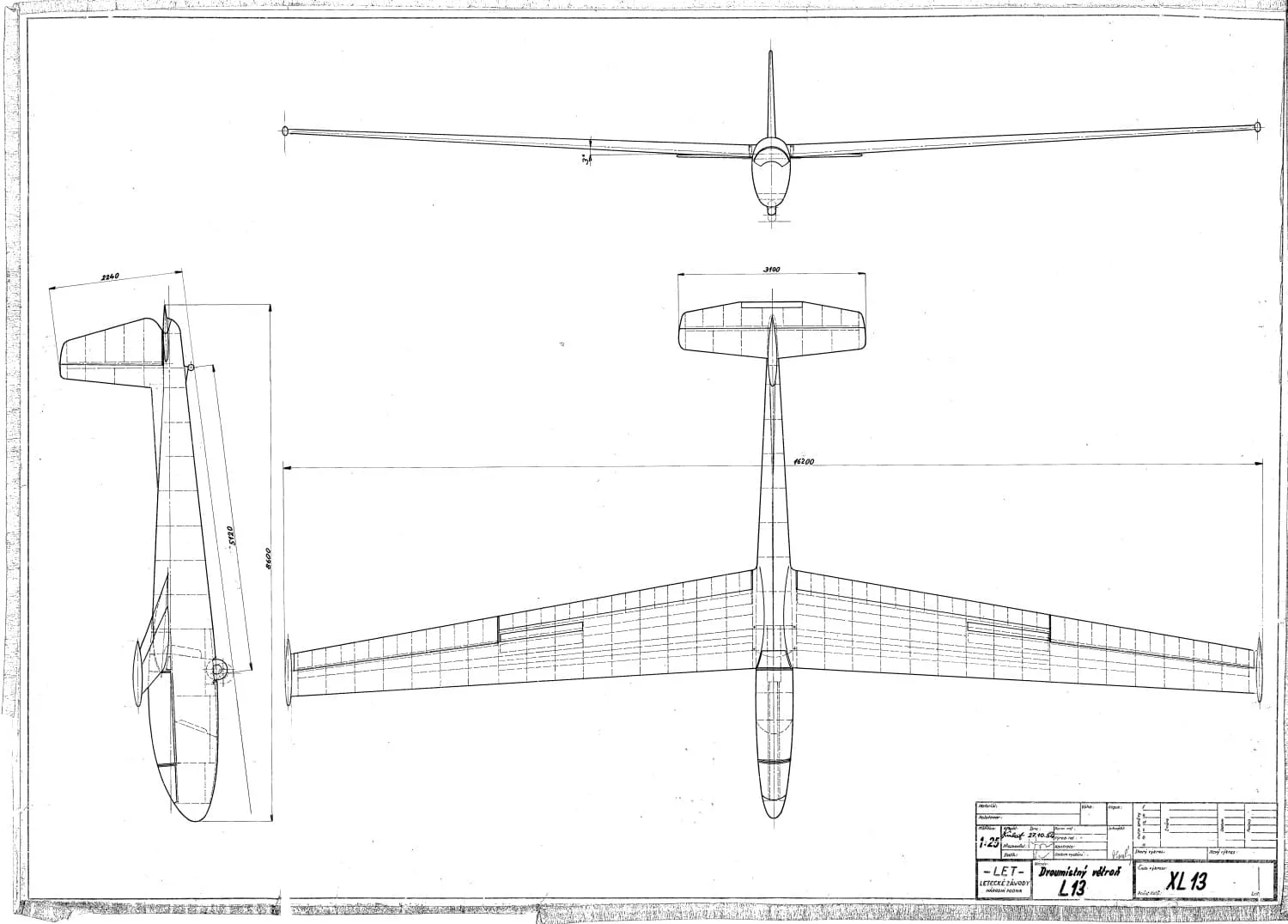 Tovární výkres L-13 — tři pohledy (rozpětí 16,2 m)